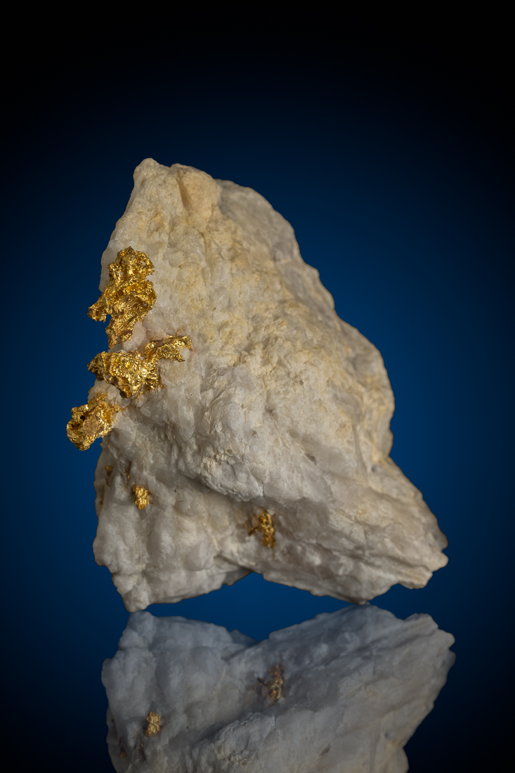 (image for) Luminous, Striking Natural Gold Quartz Nugget - 34.01 grams